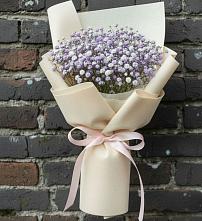 Букет цветов из:  Гипсофила в Троицкий