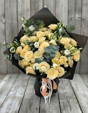 Букет цветов из:  Розы и Лизиантусы в Троицкий