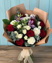 Букет цветов из:  Розы и Альстромерии в Троицкий