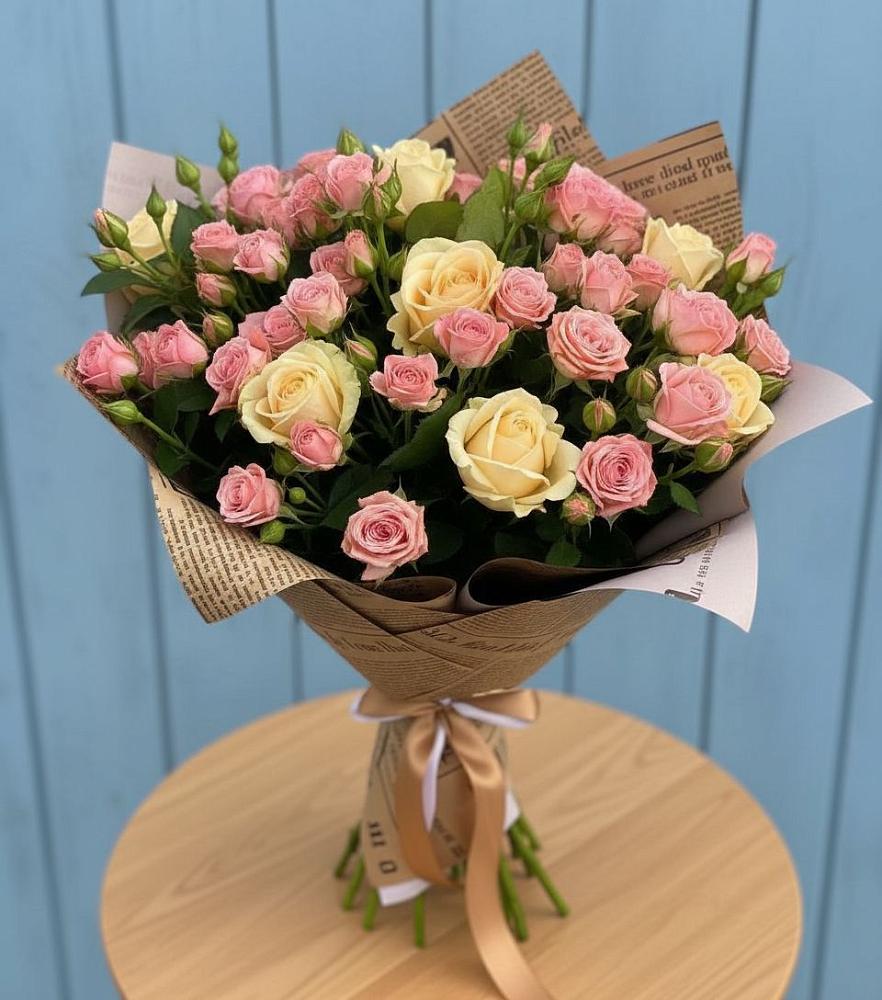 Букет цветов из: Розы в Троицкий