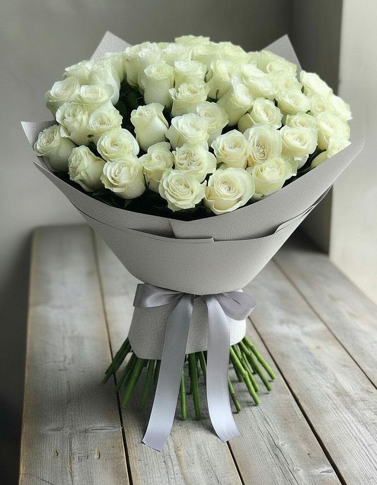 Букет 35 Белых роз в Троицкий