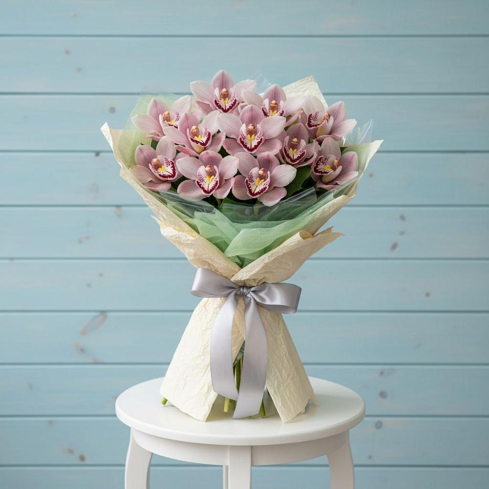 Букет цветов из: Орхидеи и Розы в Троицкий