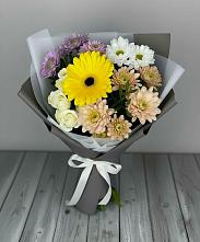 Букет цветов из:  Розы, Герберы и Хризантемы в Троицкий