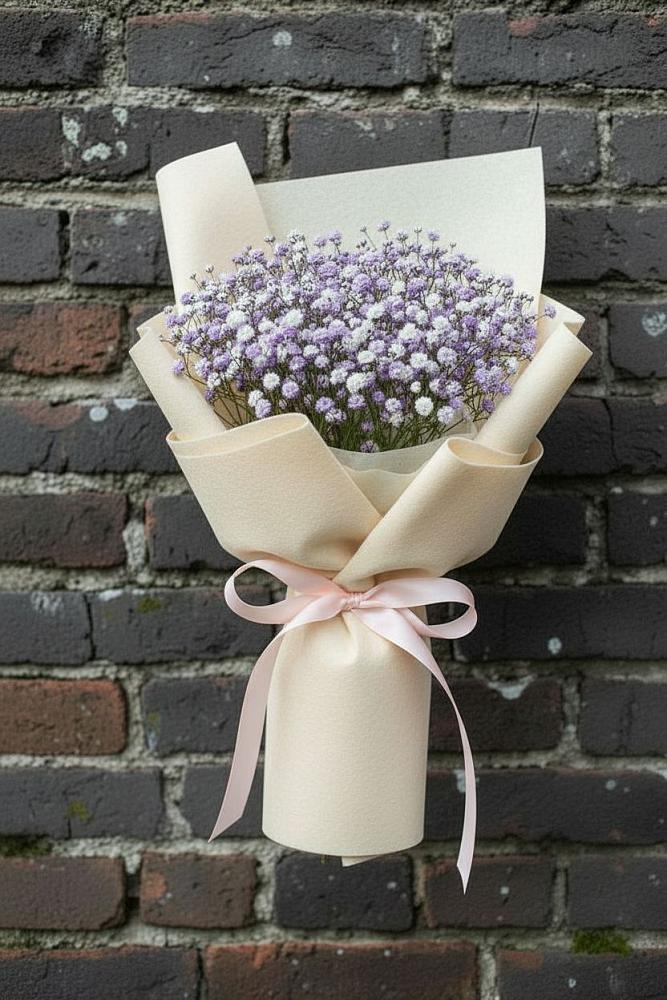 Букет цветов из: Гипсофила в Троицкий