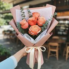Букет цветов из:  Розы в Троицкий