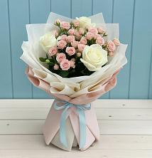 Букет цветов из:  Розы в Троицкий