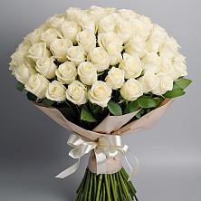 Букет 101 беля роза Белоснежка в Троицкий