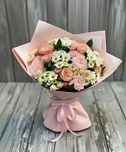 Букет цветов из:  Гвоздики, Розы и Хризантемы в Троицкий