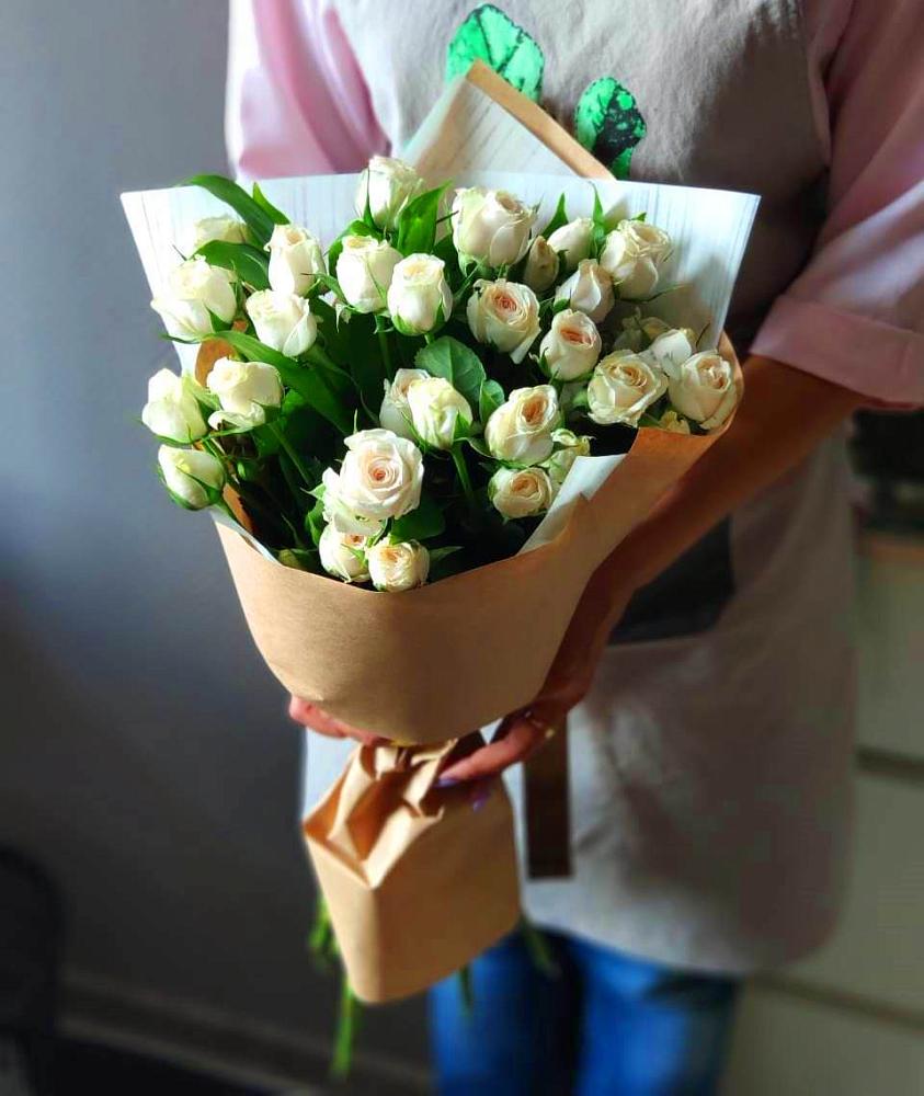 Букет цветов из: Розы в Троицкий