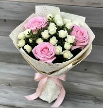 Букет цветов из:  Розы в Троицкий