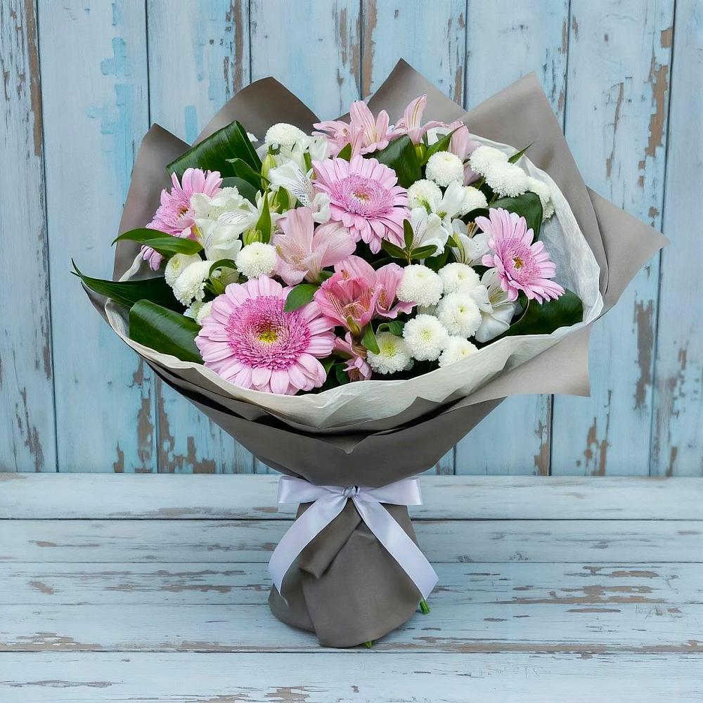Букет цветов из: Герберы, Альстромерии и Хризантемы в Троицкий