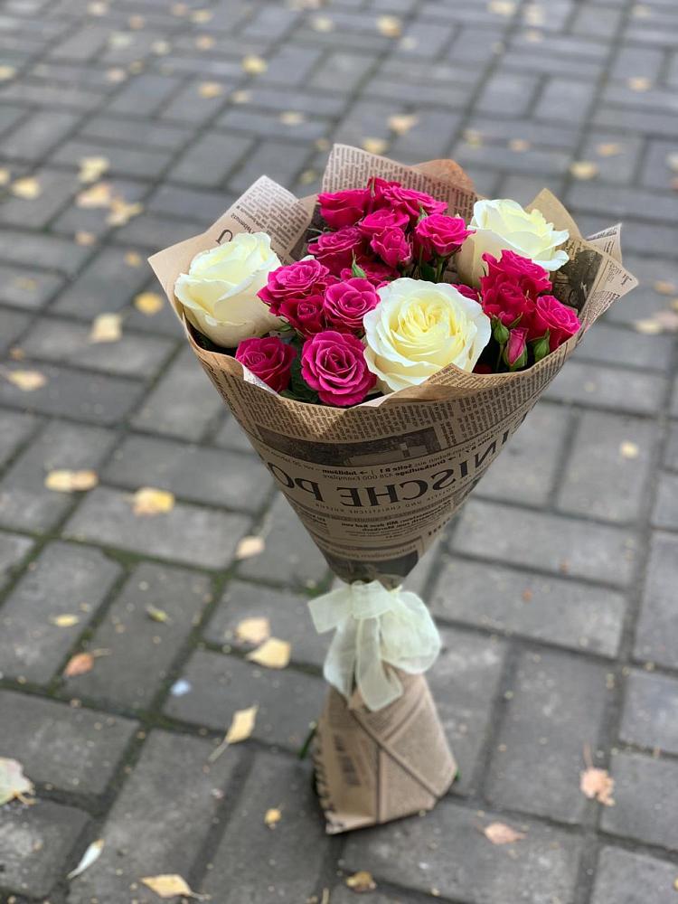 Букет цветов из: Розы в Троицкий