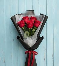 Букет цветов из:  Розы в Троицкий