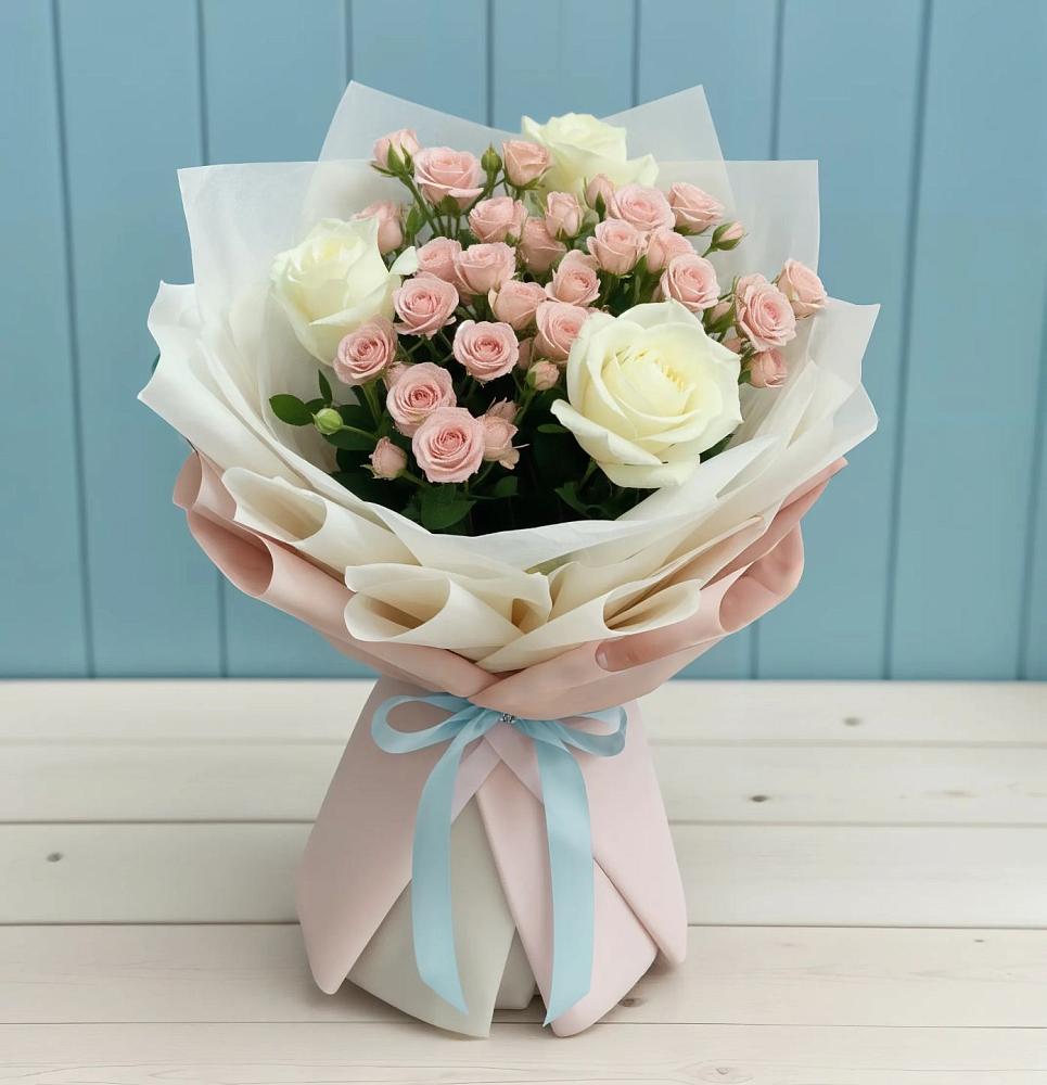 Букет цветов из: Розы в Троицкий