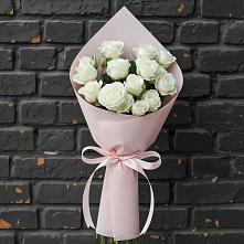 Букет цветов из:  Розы #REPLACE_PRED# Троицкий