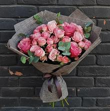 Букет цветов из:  Розы в Троицкий